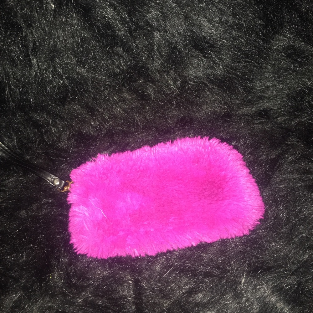 Fur Wrislet